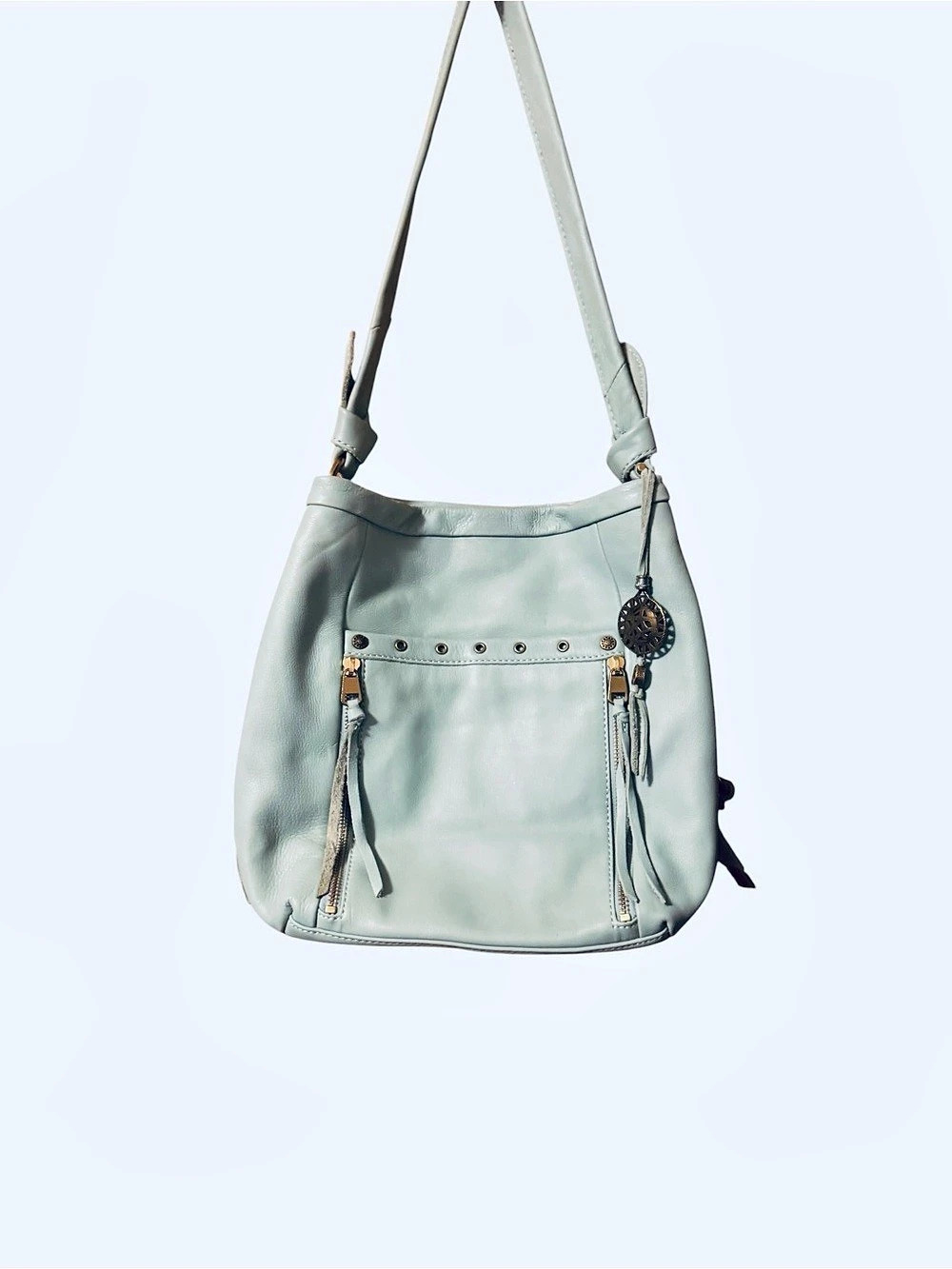 Hobo Bag in Green Like New